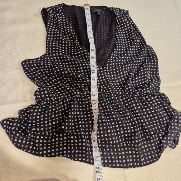 New J. Crew Sleeveless V-neck Top In Star Print - Picture 6 of 15